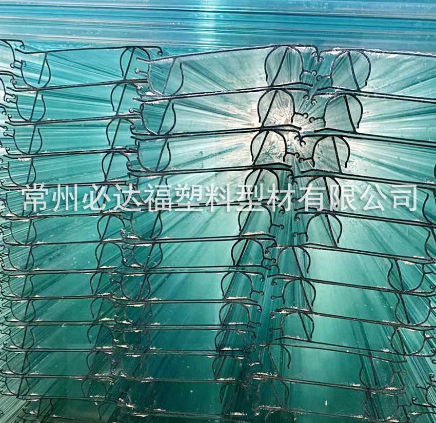 開(kāi)模定制非標PC異型材